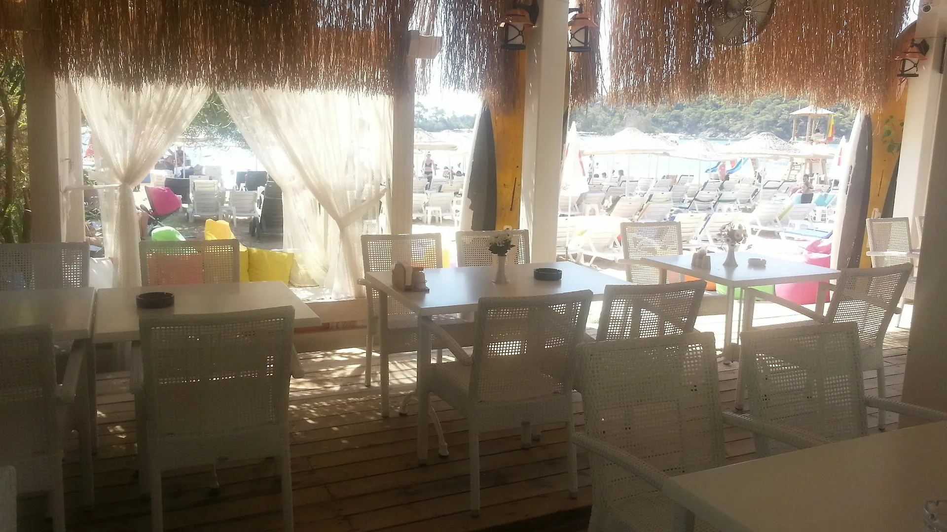 Golden Sand Beach Club & Caravan Holidays 厄吕代尼兹 营地